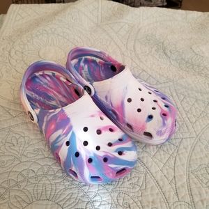 Girls tie dye cros